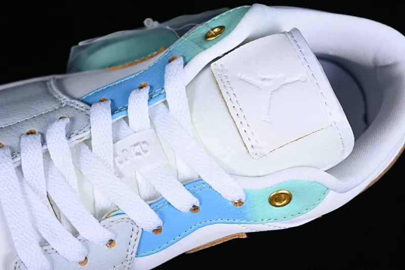 All categories Air Jordan Jordan series basketball shoes Air Jordan 1 Low Z version Air Jordan 1 Low "Emerald Rise" AJ1 Joe 1 white and blue FN8899-131
